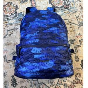 Baggallini Quilted Backpack Blue Camo Personal Item Travel Bag School Laptop